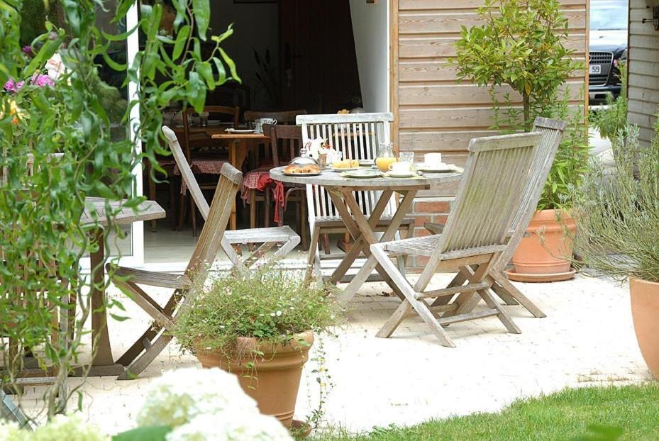 La Nicoulette Bed & Breakfast Gapennes Oda fotoğraf