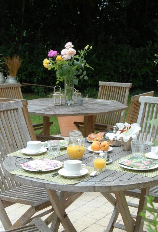 La Nicoulette Bed & Breakfast Gapennes Oda fotoğraf